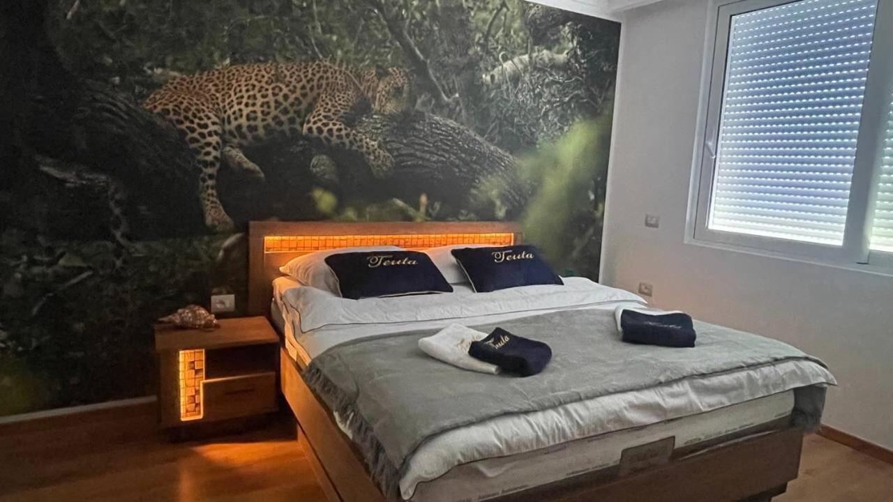 Apartmán Teuta- Luxury Penthouse 200M2 Sarandë Exteriér fotografie