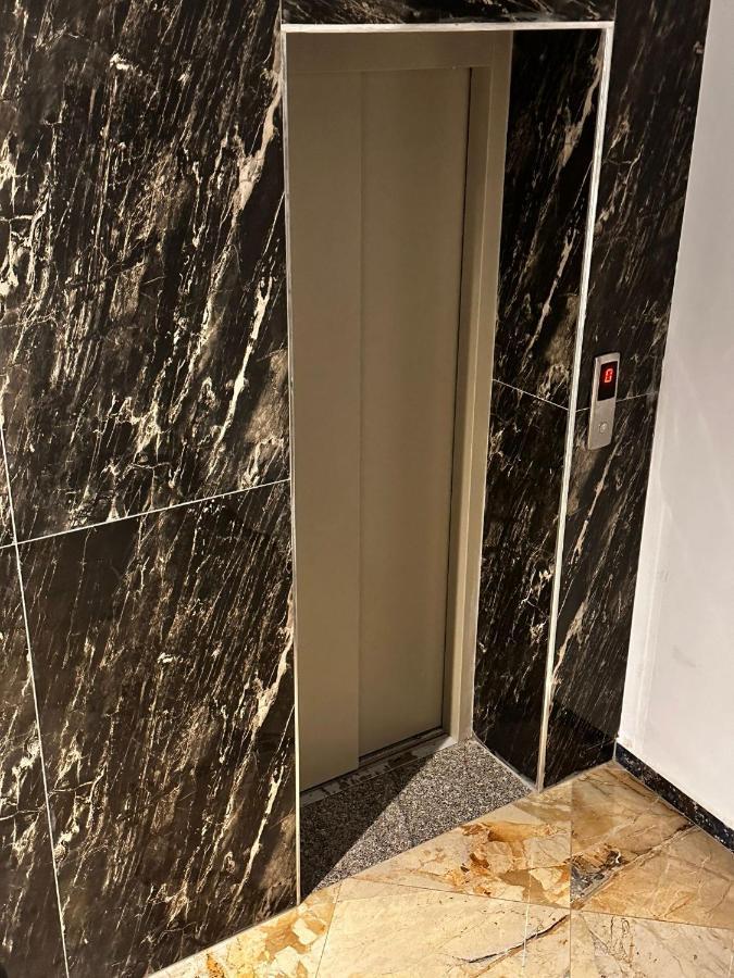 Apartmán Teuta- Luxury Penthouse 200M2 Sarandë Exteriér fotografie